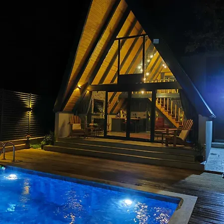 Nevbahar Ile Lueks Bir Tatile Merhaba Deyin Hébergement de vacances Sapanca