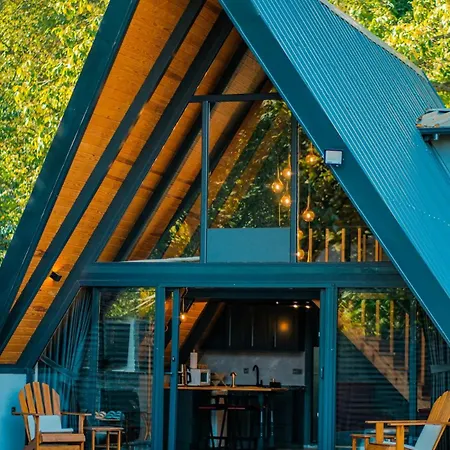 Nevbahar Ile Lueks Bir Tatile Merhaba Deyin *