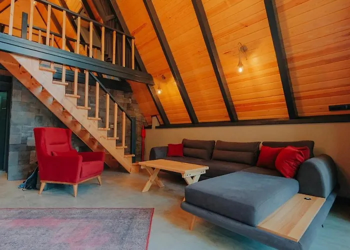 Nevbahar Ile Lueks Bir Tatile Merhaba Deyin Ferienhaus Sapanca