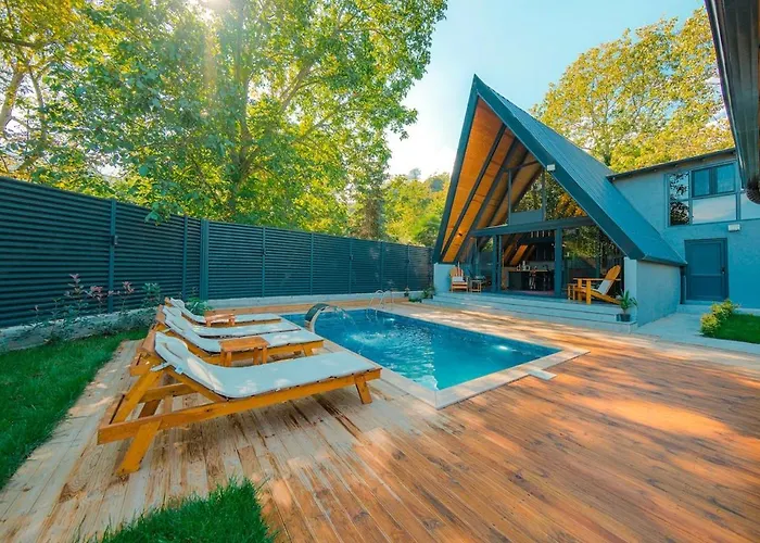 Nevbahar Ile Lueks Bir Tatile Merhaba Deyin *